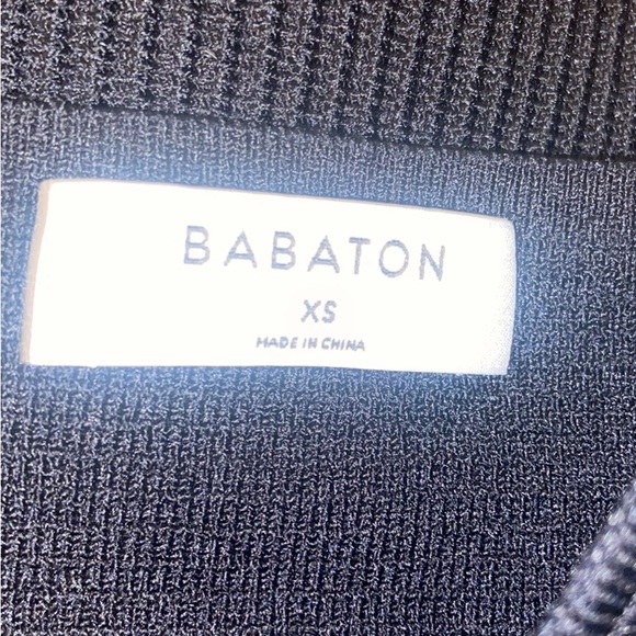 NO OFFERS PLEASE ❤️ Brand New ARITZIA Babaton Skirt Set - Picture 3 of 11